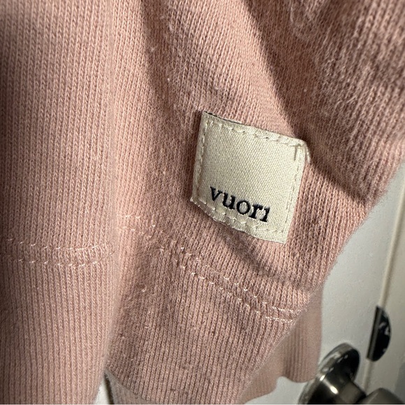 Vuori Women's Relaxed Cropped Sweatshirt - Dusty Rose Small - Picture 4 of 7